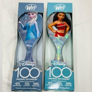 Wet Brush Original Detangling Brush, Moana Elsa  (Disney 100) - Soft